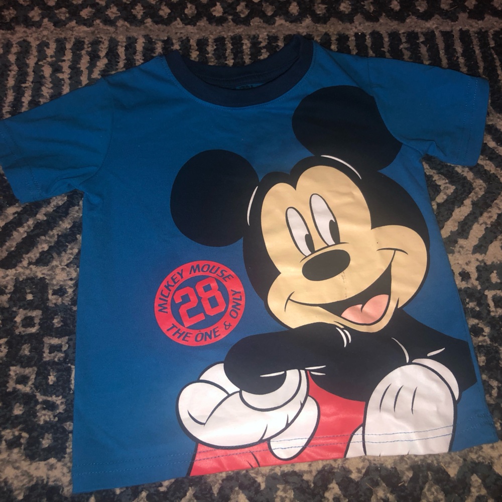 Mickey Mouse tee